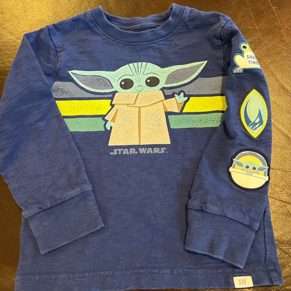 Gap 4T long sleeve T-shirt’s - Picture 5 of 8